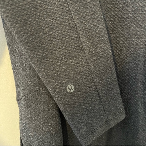 lulu lemon Men’s At Ease Half Zip - Picture 9 of 10